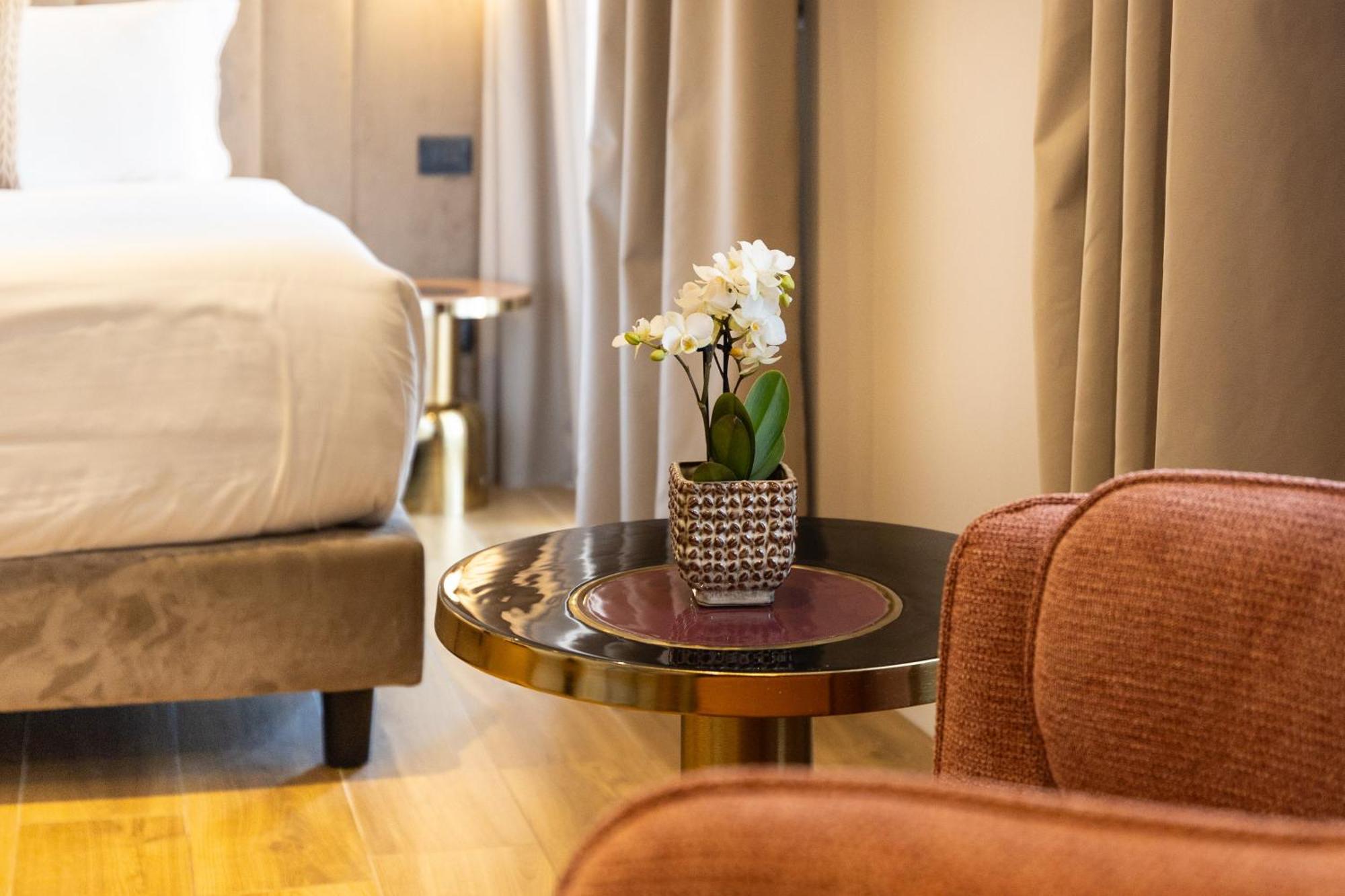 Mavi Luxury Suites Rom Exterior foto